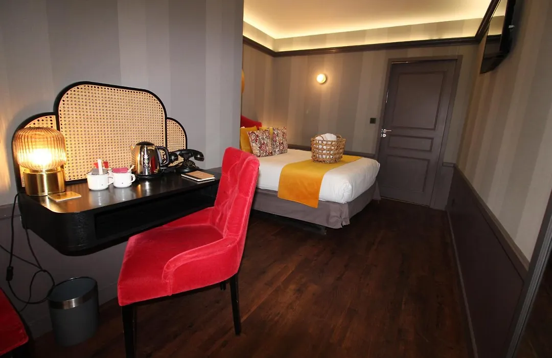 Hotel Alexandra-1