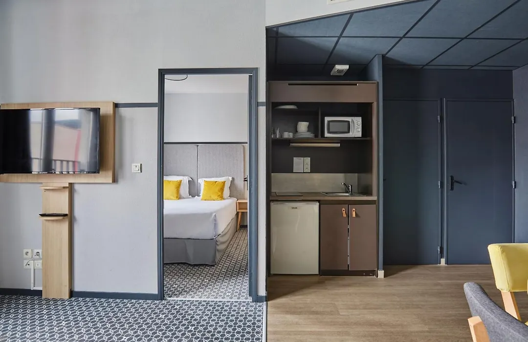 Appart'hotel Odalys Lyon Bioparc-1