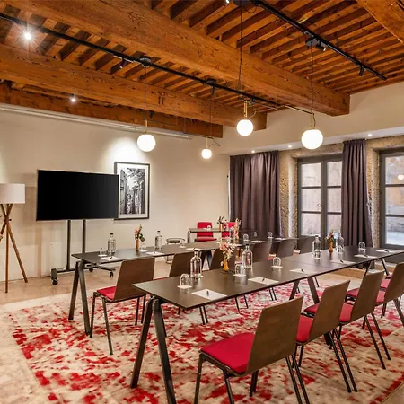 Cour Des Loges Lyon, A Radisson Collection Hotel-3